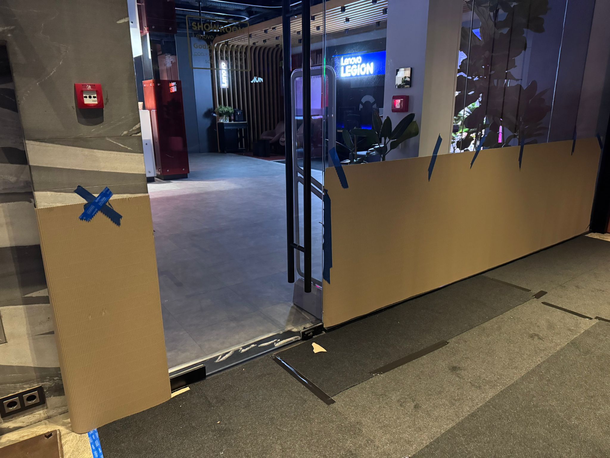 Showroom Lenovo